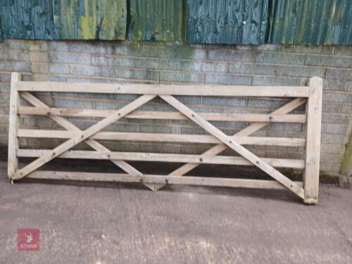 10' WOODEN GATE