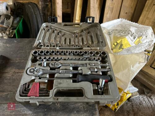 CRESCENT SOCKET SET