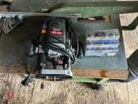 FREUD 1900W ROUTER AND BITS