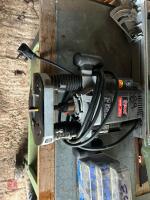FREUD 1900W ROUTER AND BITS - 2