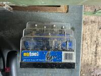 FREUD 1900W ROUTER AND BITS - 10