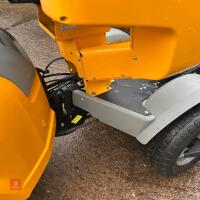 2013 STIGA PARK 620W RIDE ON LAWNMOWER - 18