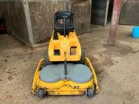 STIGA VILLA PRESIDENT RIDE ON MOWER - 2