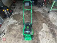 JOHN DEERE R40 PETROL LAWNMOWER