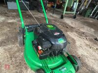 JOHN DEERE R40 PETROL LAWNMOWER - 13