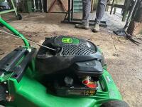 JOHN DEERE R40 PETROL LAWNMOWER - 15