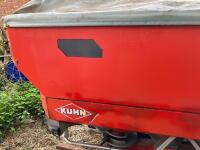 2009 KUHN AXIS 30.1 FERTILISER SPREADER - 7