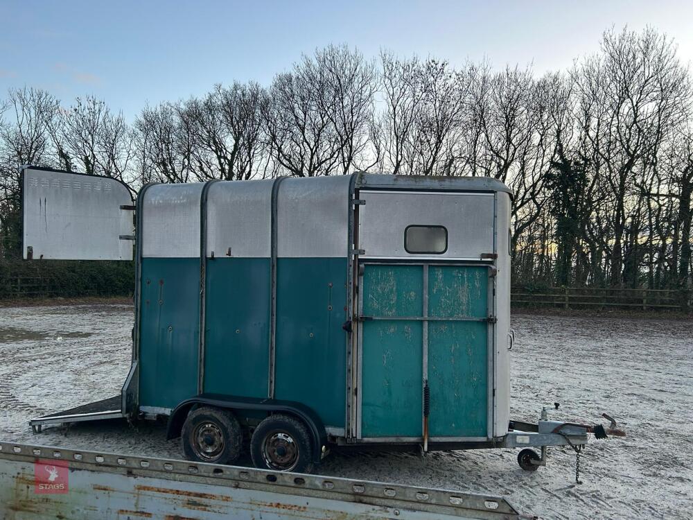 IFOR WILLIAMS HB 510R HORSE TRAILER