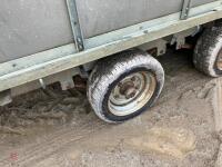 2009 HUDSON 12' LIVESTOCK TRAILER - 28