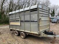 2009 HUDSON 12' LIVESTOCK TRAILER - 35