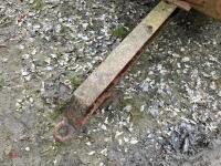 15' SINGLE AXLE BALE TRAILER - 15