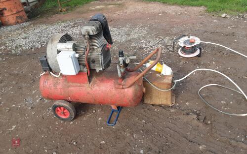 COMPRESSOR