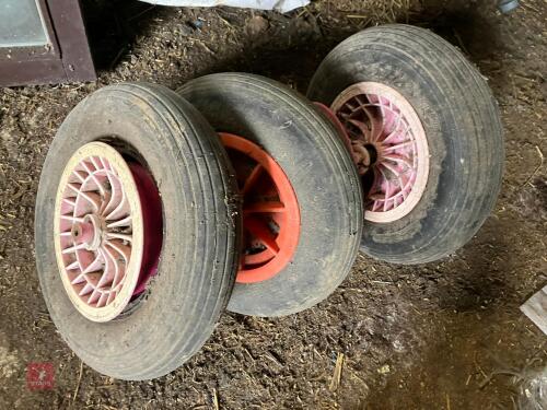 BARROW WHEELS & TYRES (15)