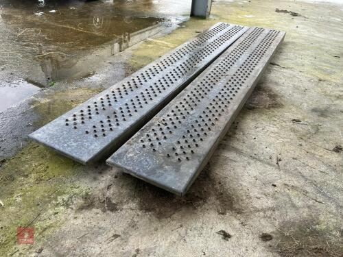 8' GALVANISED STEEL RAMPS
