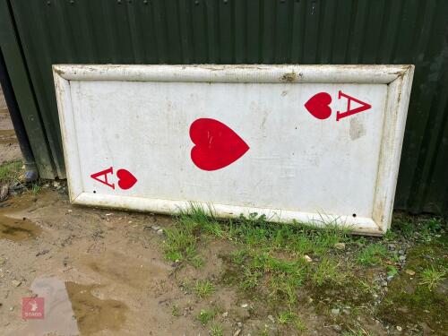 'ACE OF HEARTS' CROSSCOUNTRY JUMP (31)