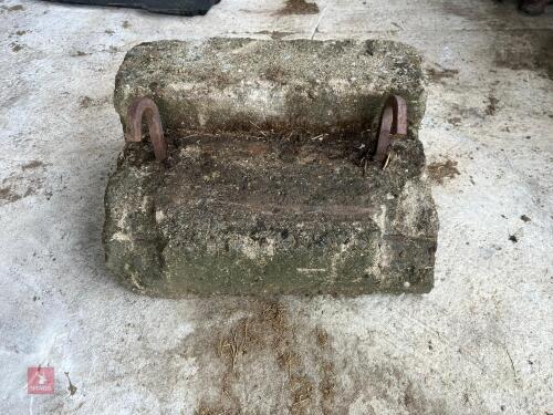 REAR CONCRETE WEIGHT BLOCK