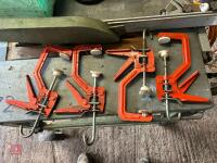 4 METAL SQUEEZE CLAMPS - 4