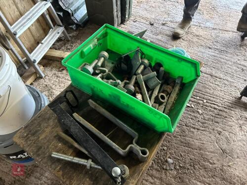 BOX OF GATE FURNITURE