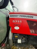 2019 MASSEY FERGUSON 5711 4WD TRACTOR - 9