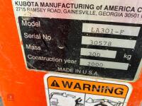KUBOTA B2100 4WD COMPACT TRACTOR - 11