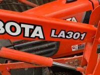 KUBOTA B2100 4WD COMPACT TRACTOR - 12