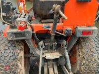 KUBOTA B2100 4WD COMPACT TRACTOR - 49