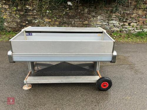 BUTCHERS CHILLER DISPLAY UNIT