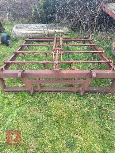 FLAT 8 BALE HANDLER/GRAB (S/R)
