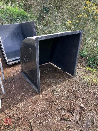 6 FIBRE CLASS VENTILATION COVERS
