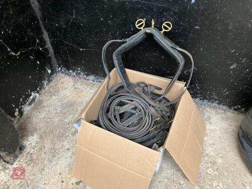 DRIVING HARNESS & TRACES