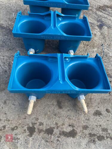 3 WYDALE TWIN CALF BUCKET FEEDER