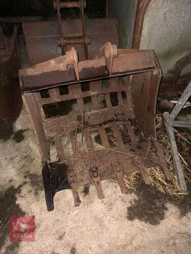 DIGGER BUCKET (S/R)