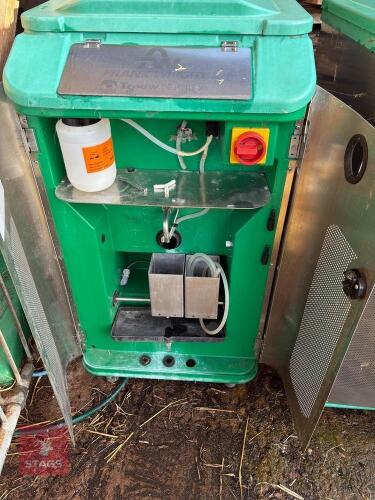 HOLM & LAUE AUTO CALF MILK FEEDER