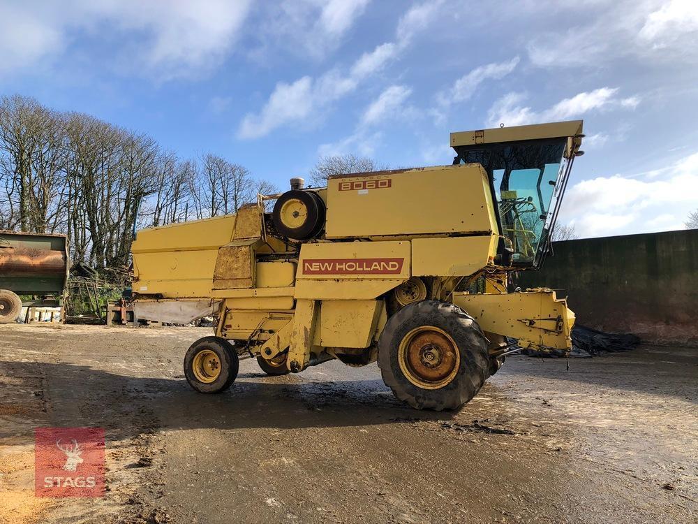 1980 NEW HOLLAND 8060 COMBINE HARVESTER