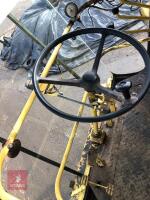 1980 NEW HOLLAND 8060 COMBINE HARVESTER - 8