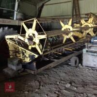 1980 NEW HOLLAND 8060 COMBINE HARVESTER - 11