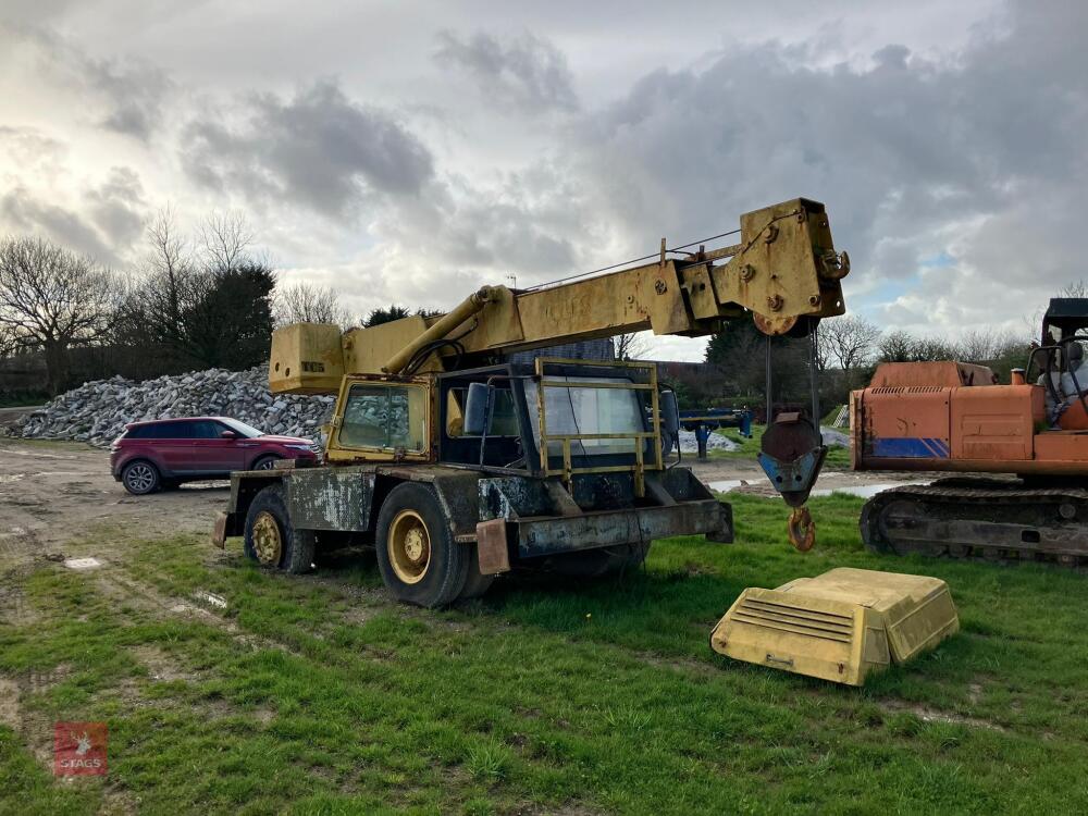 1970 COLES TELESCOPIC WHEELED CRANE