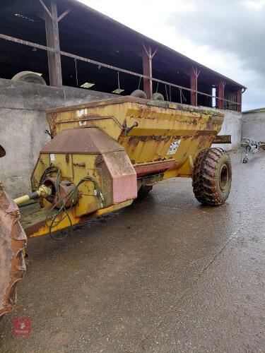 RICHARD WESTERN 1300G DUNG SPREADER