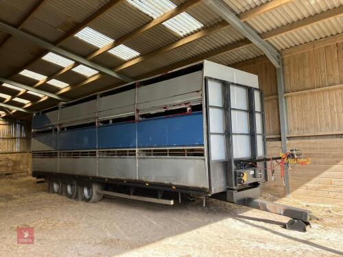 PARKHOUSE TRIPLE DECK LIVESTOCK TRAILER