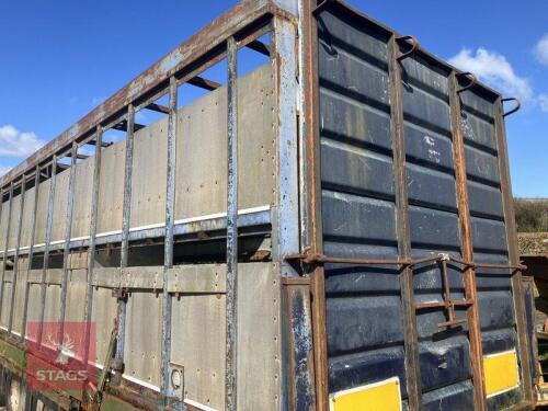 PARKHOUSE 33' LIVESTOCK CONTAINER