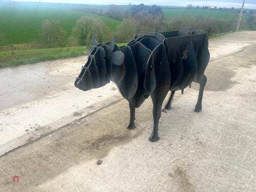 COW PLANTER/FIRE PIT