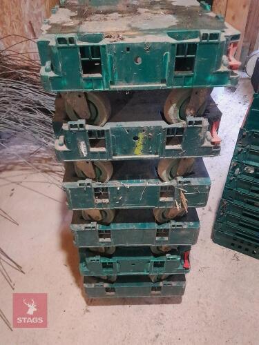 6 BALE ARM CRATE DOLLYS