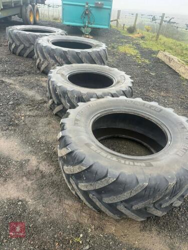 SET OF TRACTOR TYRES