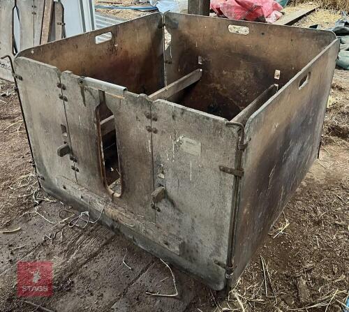SHEARWELL LAMB ADOPTER PEN