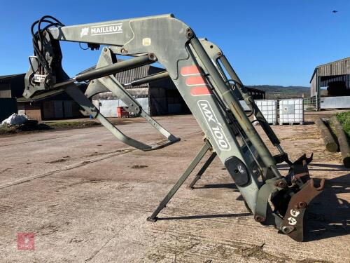 2002 MX FRONT LOADER