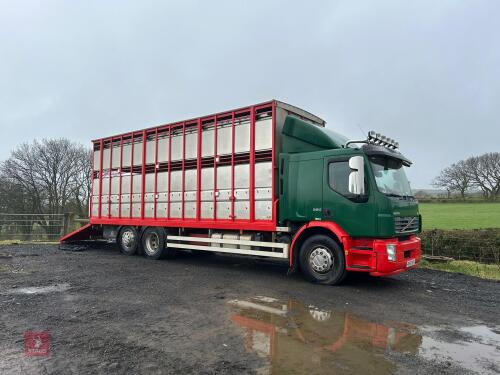 2007 VOLVO 26T LIVESTOCK LORRY
