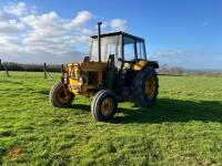 1983 JOHN DEERE 1040 2WD TRACTOR - 2