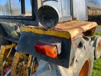 1983 JOHN DEERE 1040 2WD TRACTOR - 33