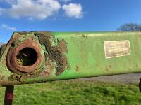 1983 JOHN DEERE 1040 2WD TRACTOR - 48