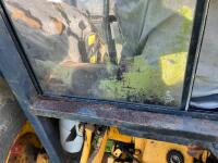 1983 JOHN DEERE 1040 2WD TRACTOR - 53